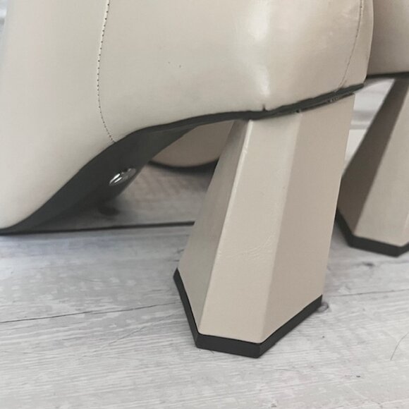 ZARA -Triangular Heeled Ankle Boot - Picture 5 of 10